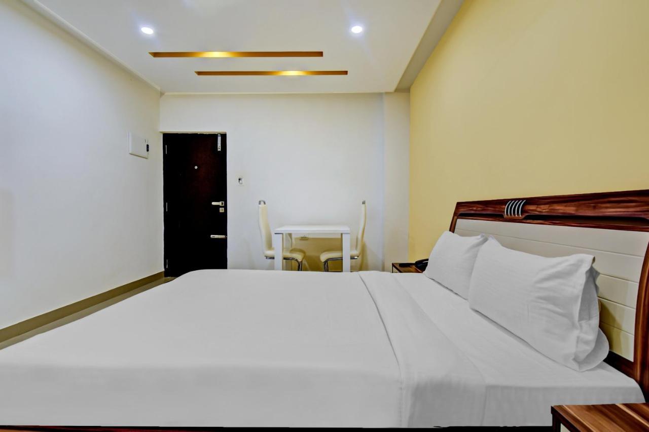 Rashi Comforts By Coastal Dine Hotel Dobbaspet Luaran gambar