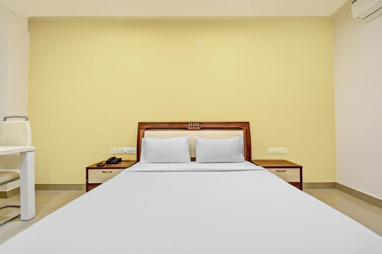Rashi Comforts By Coastal Dine Hotel Dobbaspet Luaran gambar